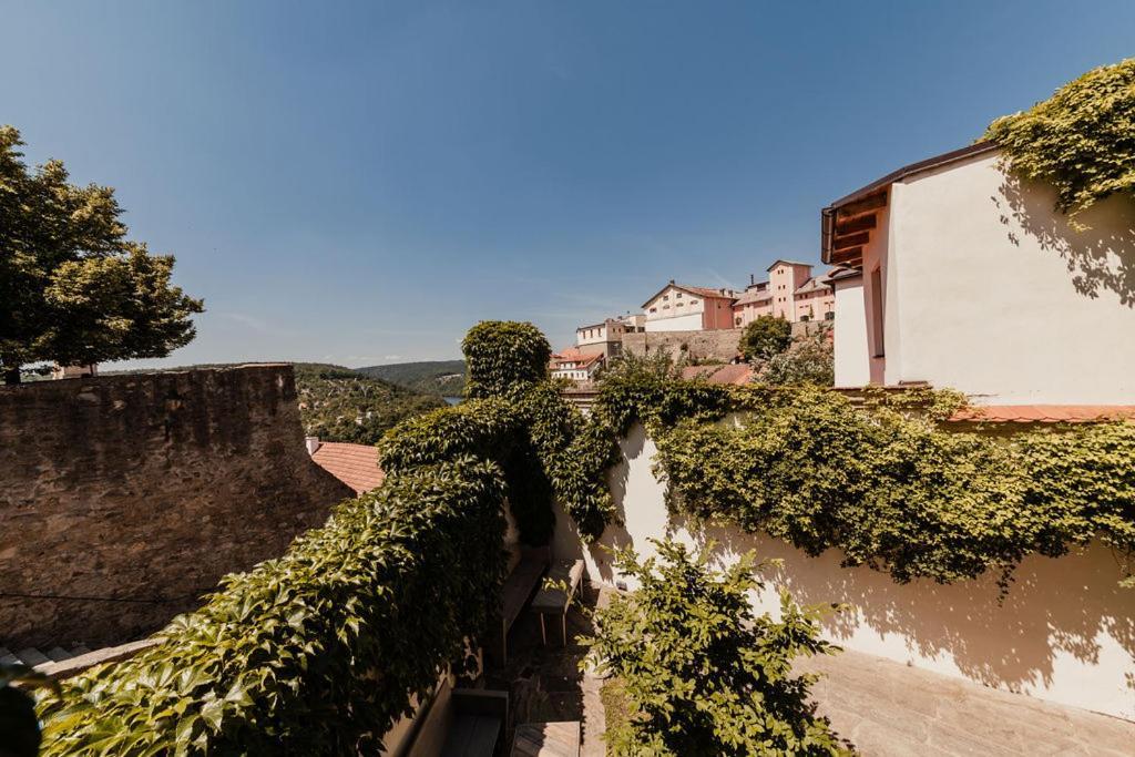 Apartmany Stare Mesto Зноймо Экстерьер фото