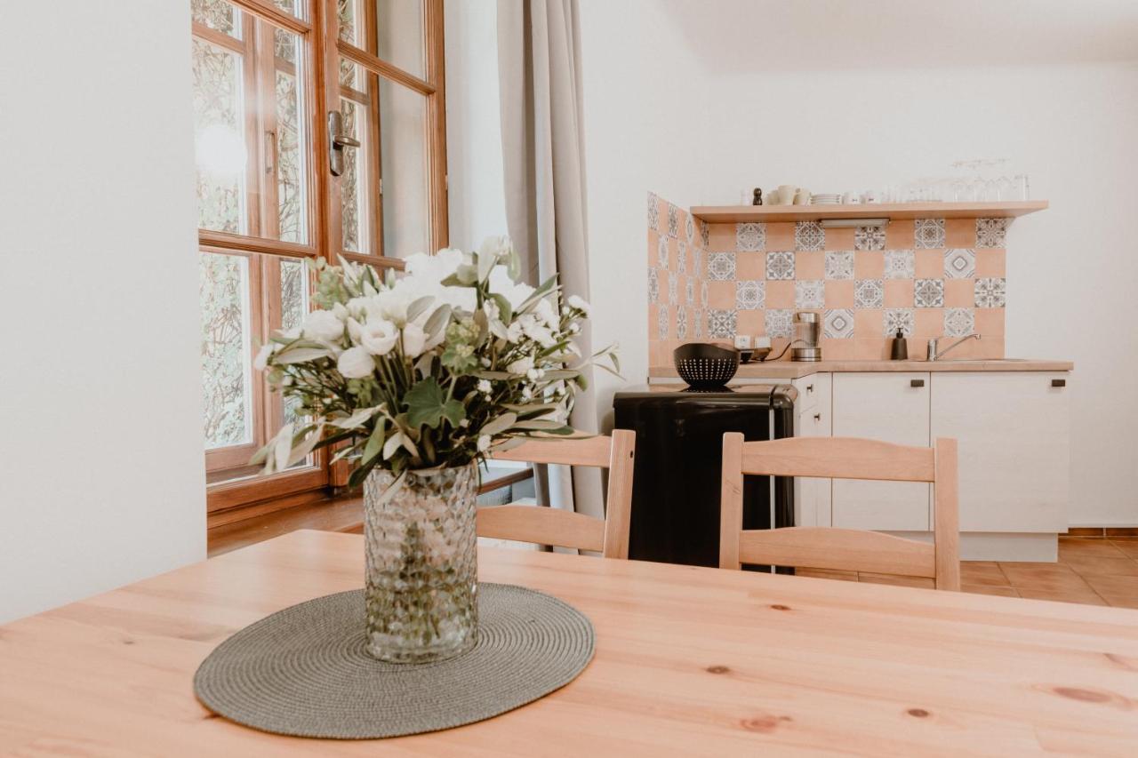 Apartmany Stare Mesto Зноймо Экстерьер фото